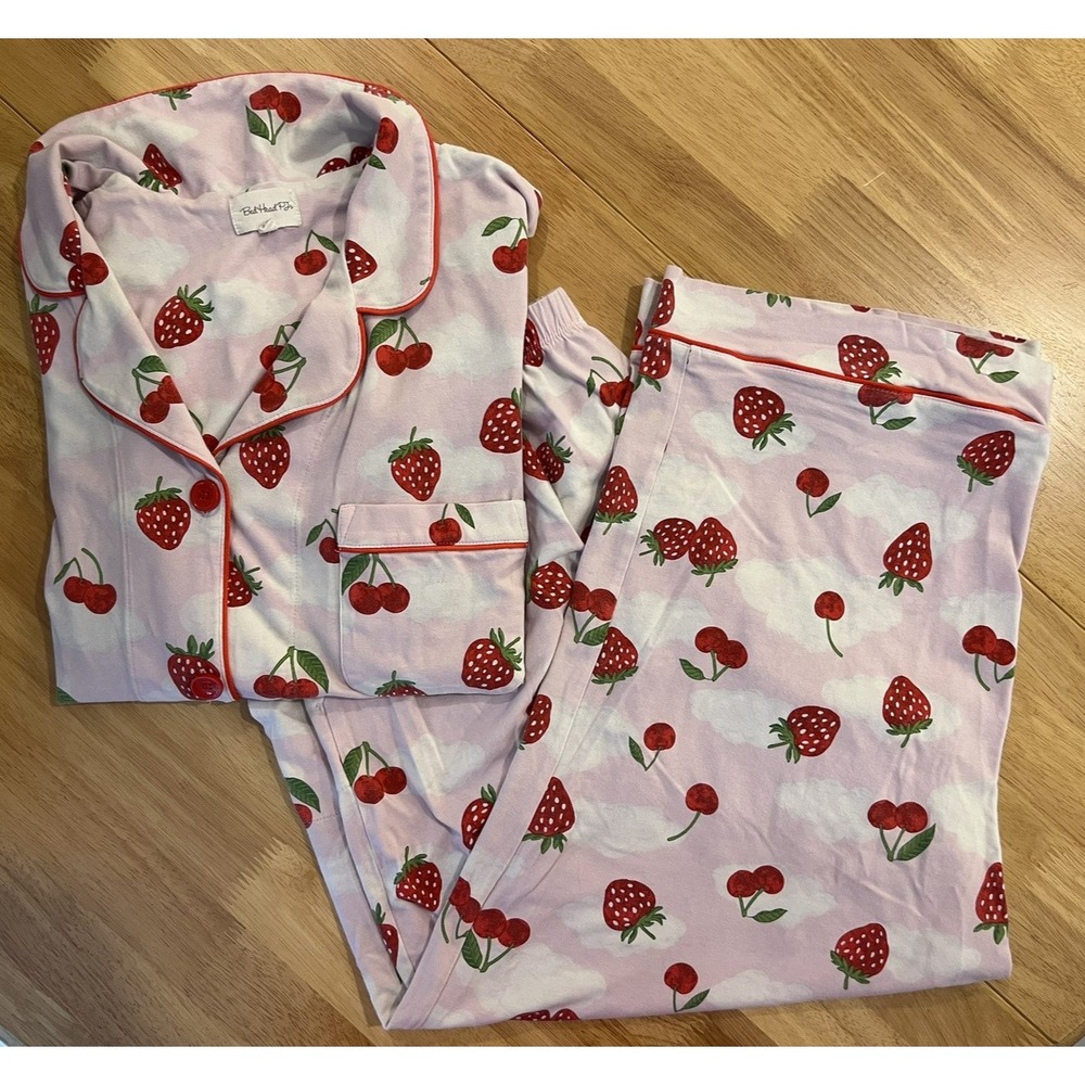 BedHead PJs Farm Fresh Pajama Set XL Short Sleeve/Capris Strawberry Cherry Cozy